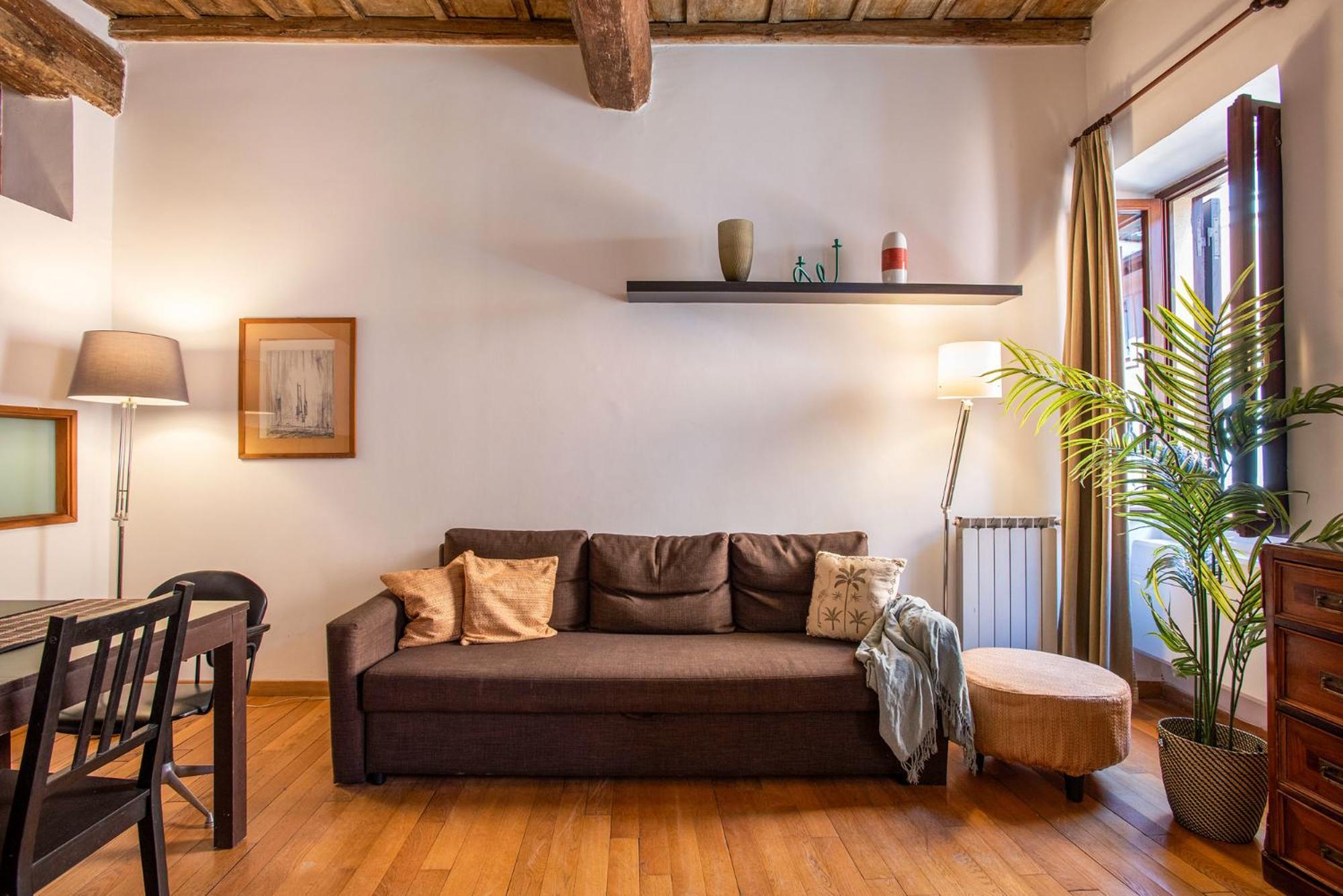Apartment Trastevering In Rome