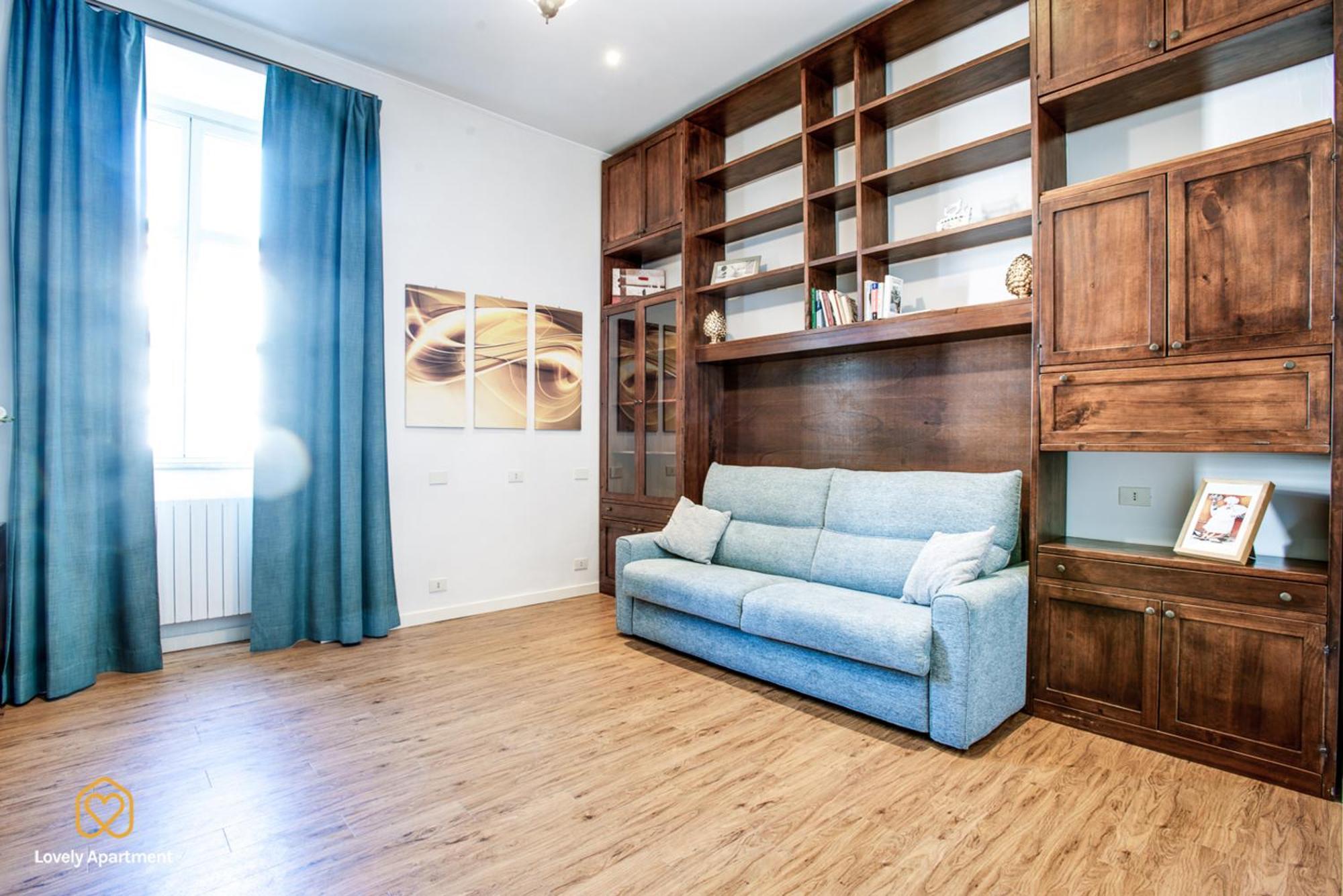 Lovely In - Volturno Apartment