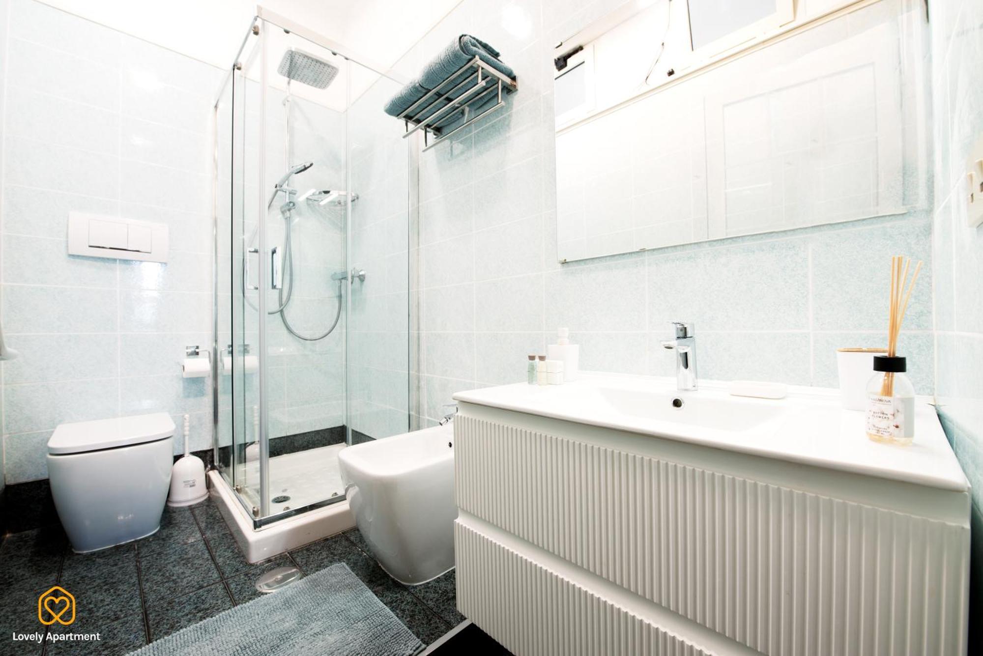 Lovely In - Volturno Apartment Rome