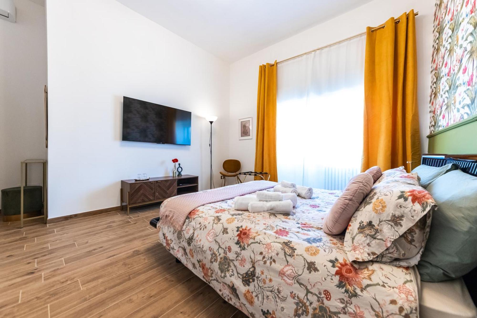Casa Fen Palazzo Storico - Re Di Metro A - 2camere2bagni Apartment