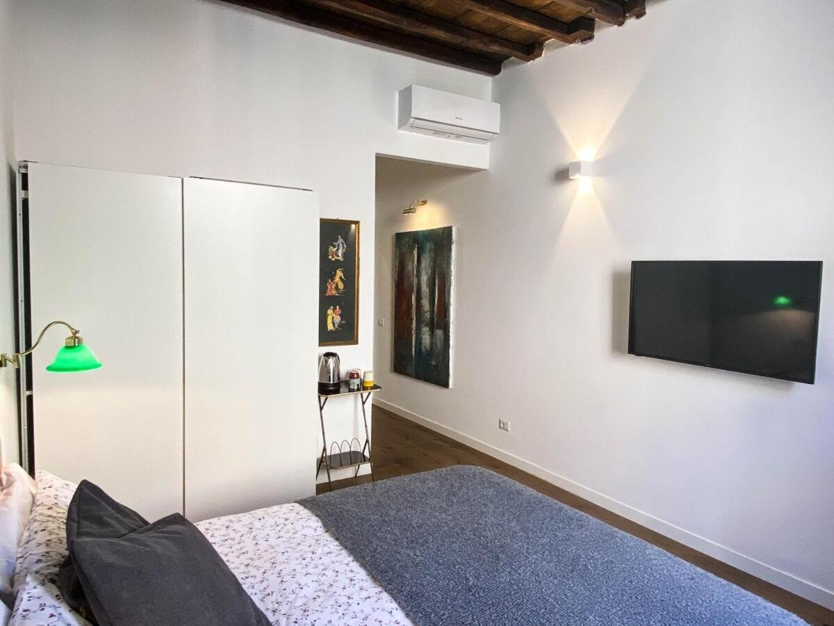 Guest house Forum *