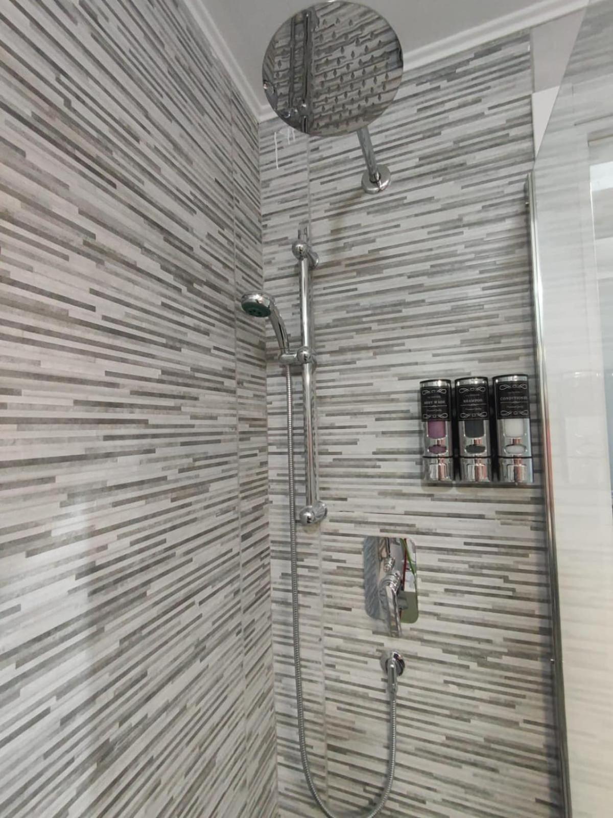 Gemelli House - Monte Mario Apartment Rome