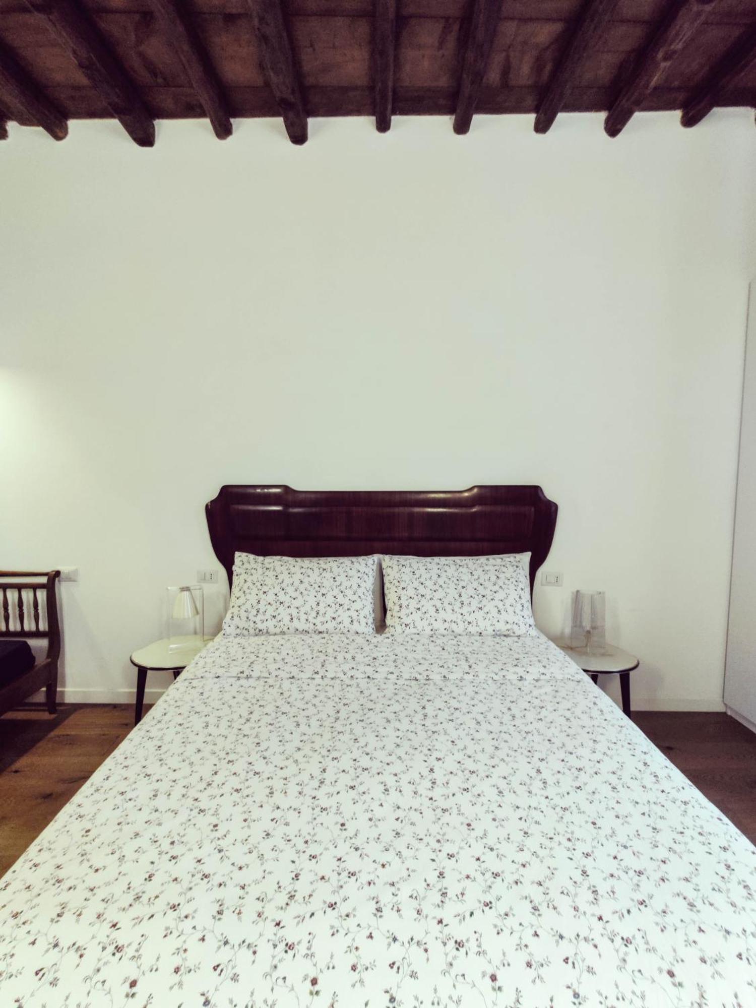 Forum Guest house