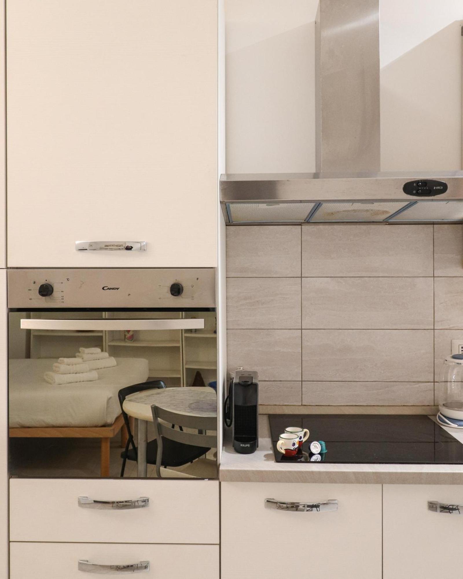 Apartment Centro 10 Min - Confortevole - Metro 5 Min Rome