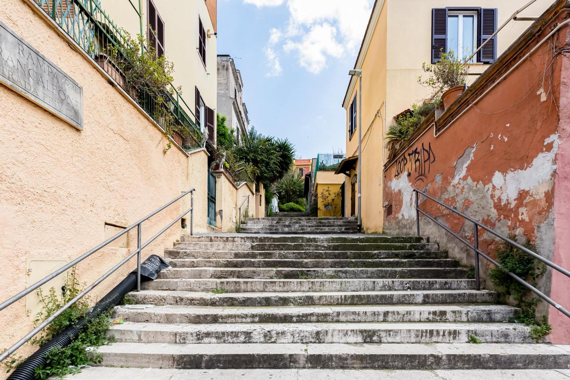 Salotto San Pietro * Rome