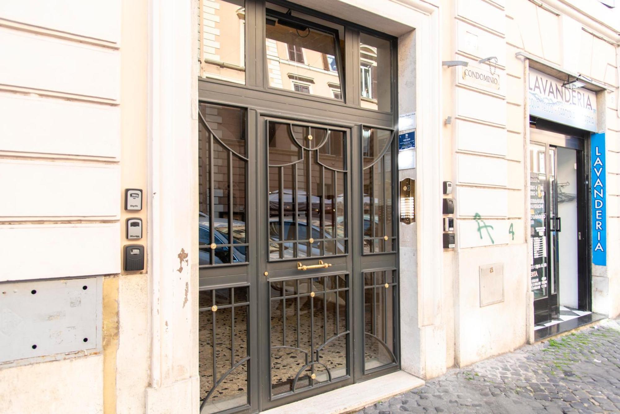 A Due Passi Dal Vaticano Apartment *
