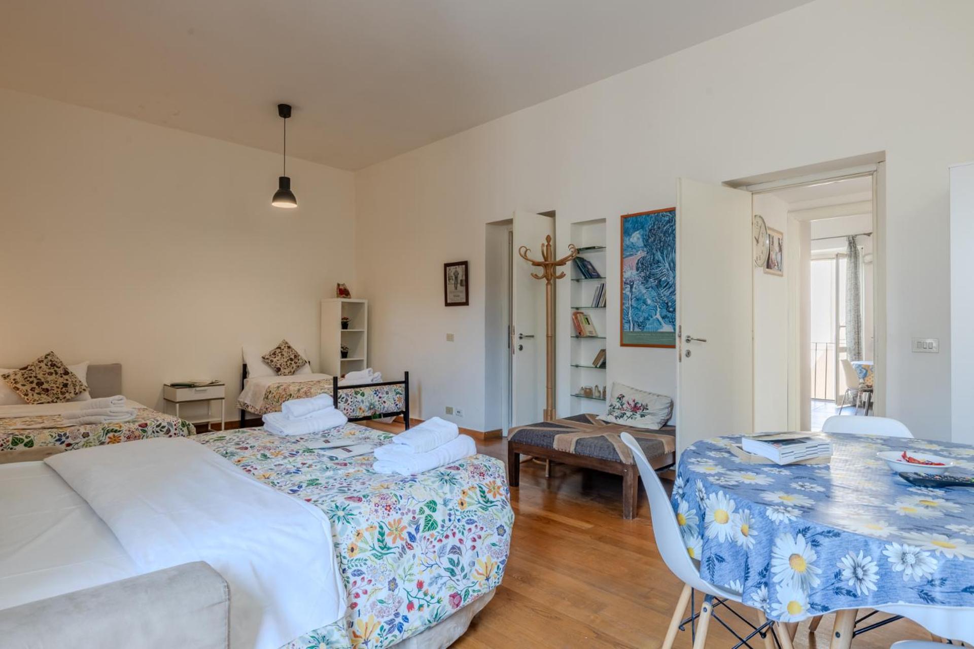 Apartment Turati Rome