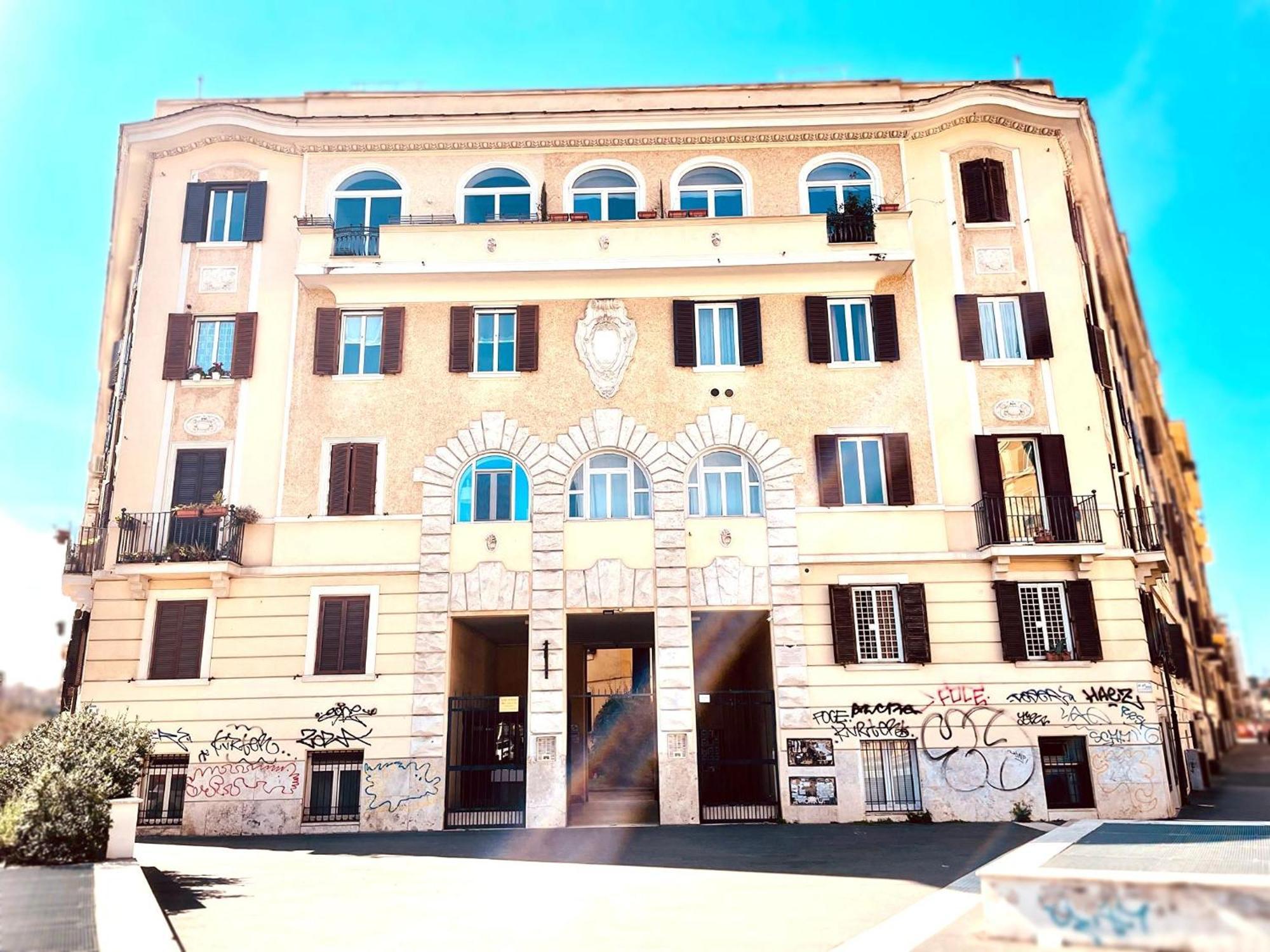 Apartment Il Cortile Del 900 Rome