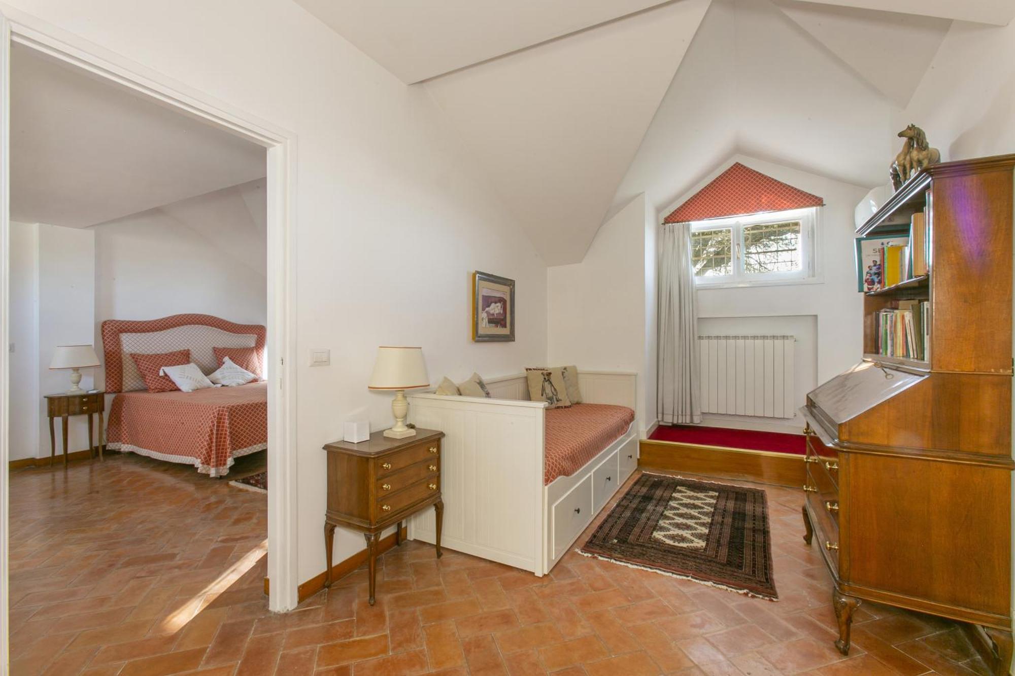 Garden Hill Villa *