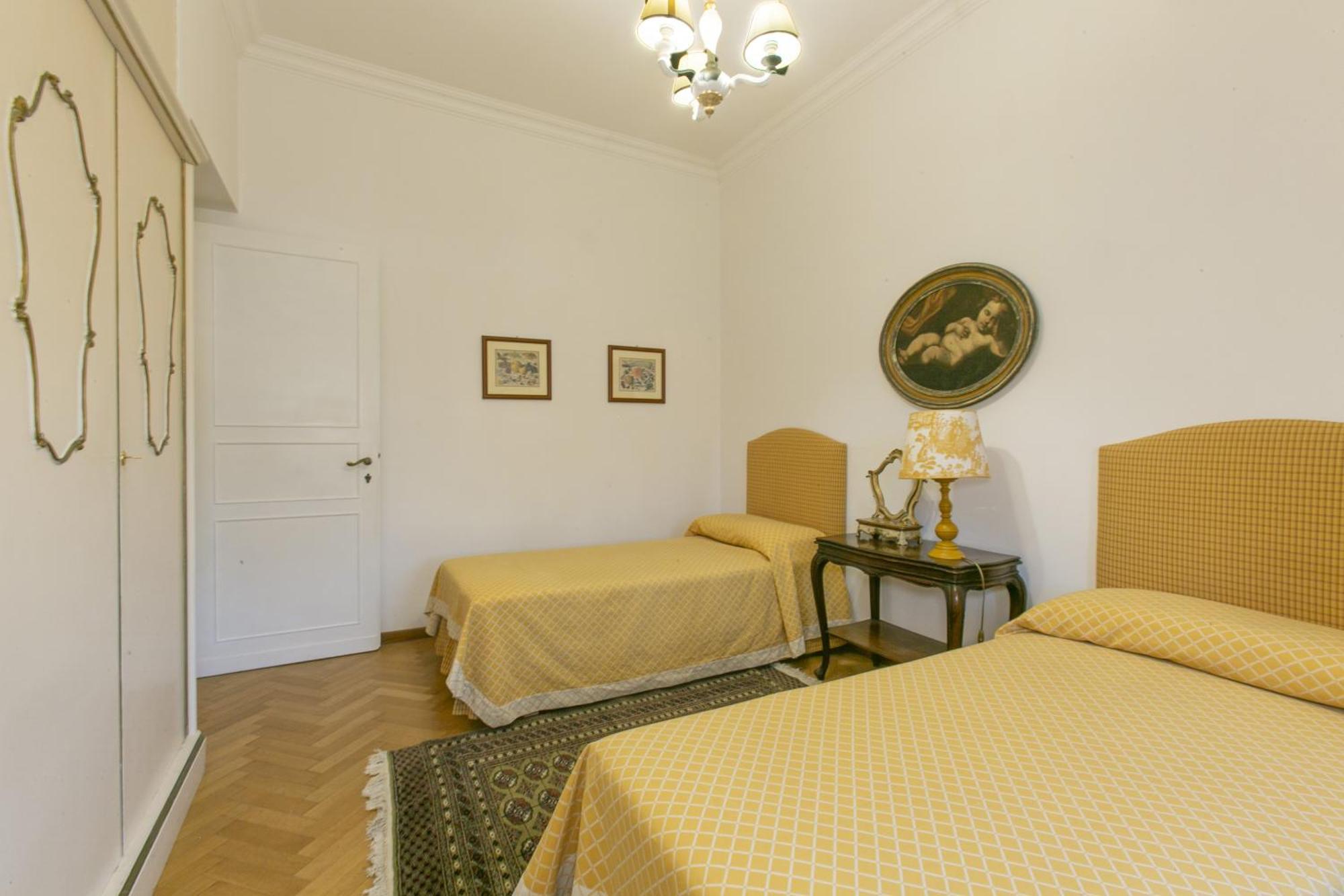 Garden Hill * Roma