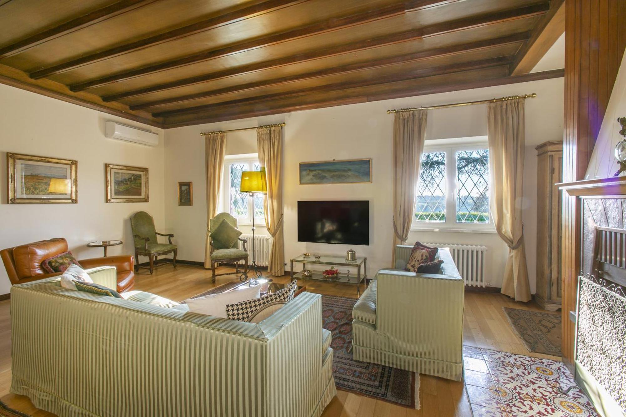 Garden Hill Villa Roma