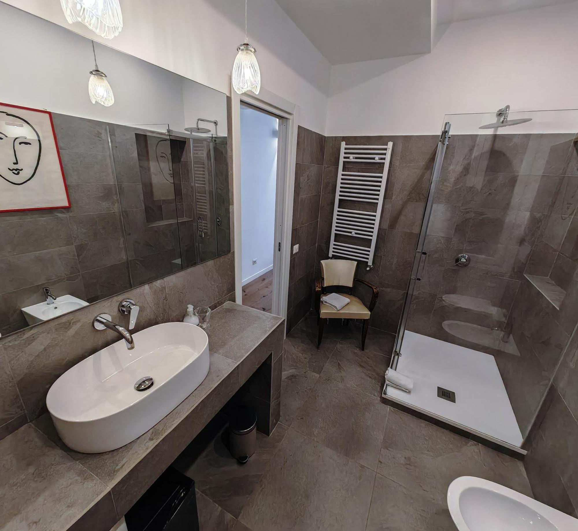 Forum Guest house *