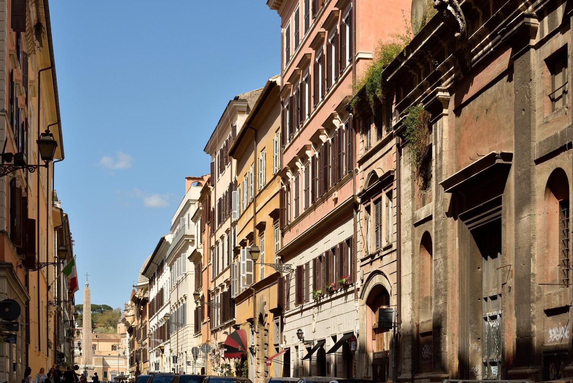 Palazzo Tridente * Rome