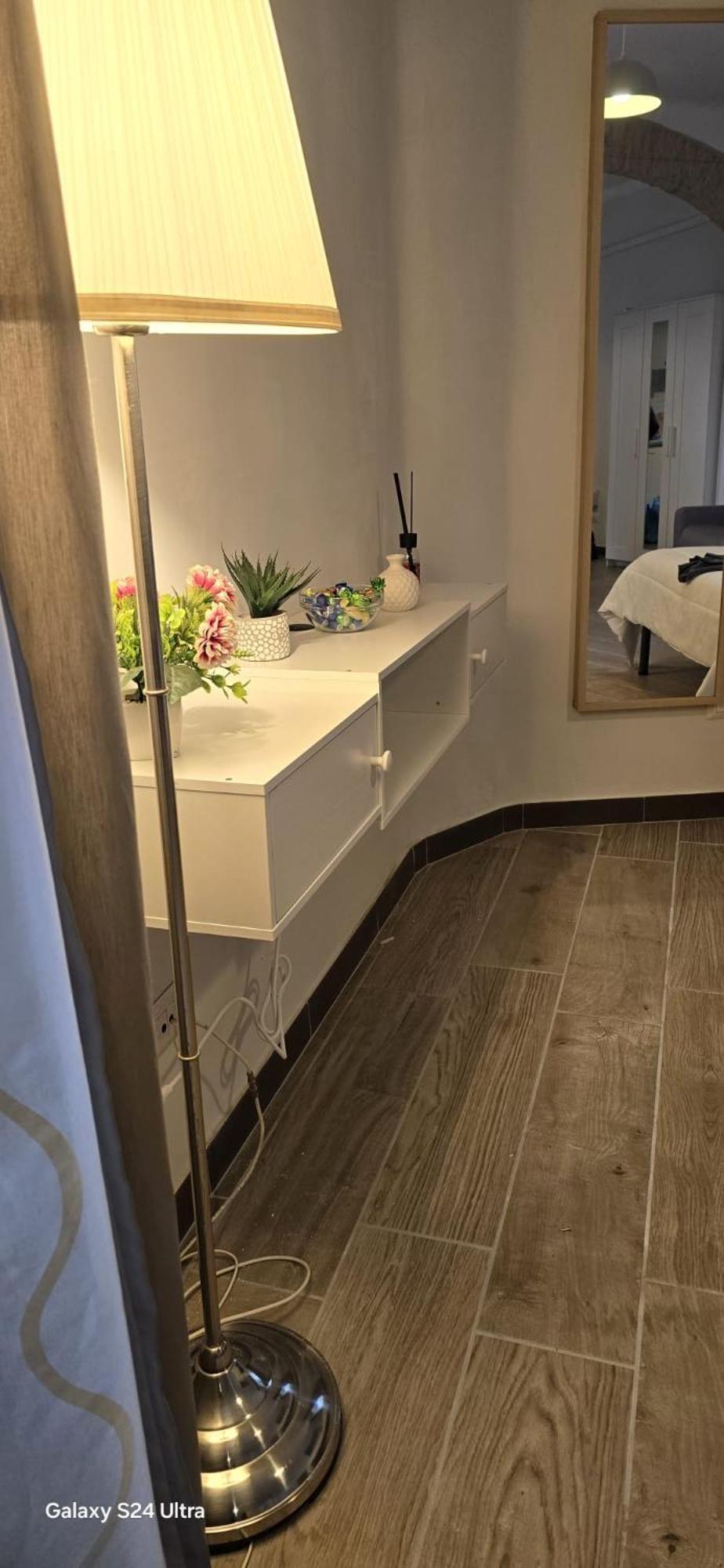 Apartment Re Di *
