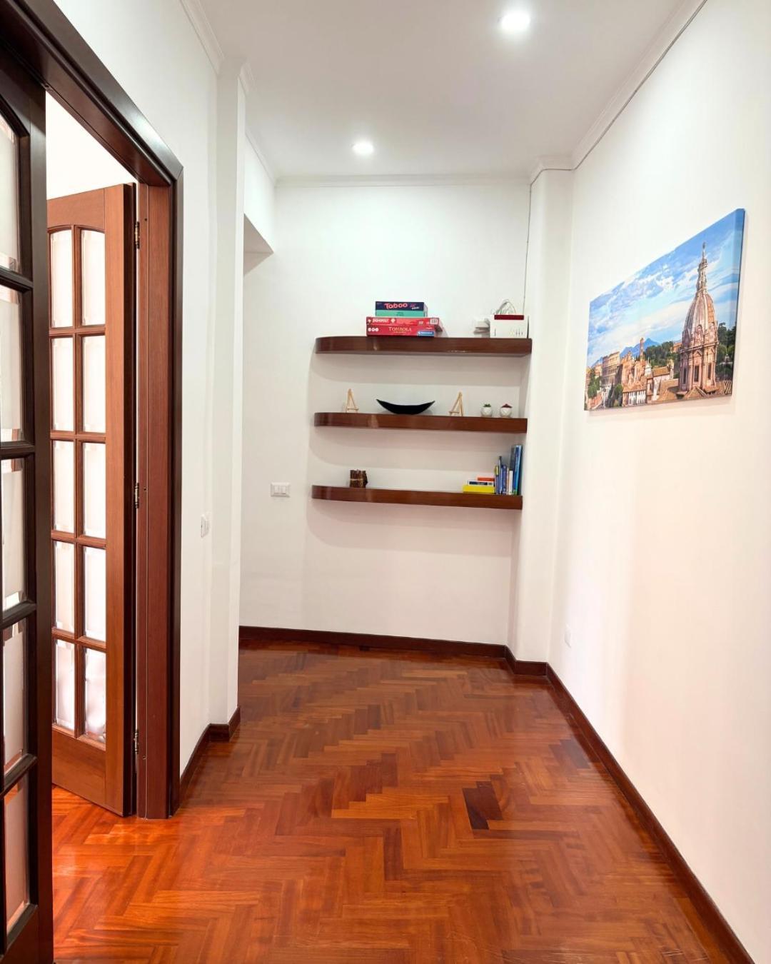 Casa Alice Near Vatican - Modern, High Floor With View Apartment