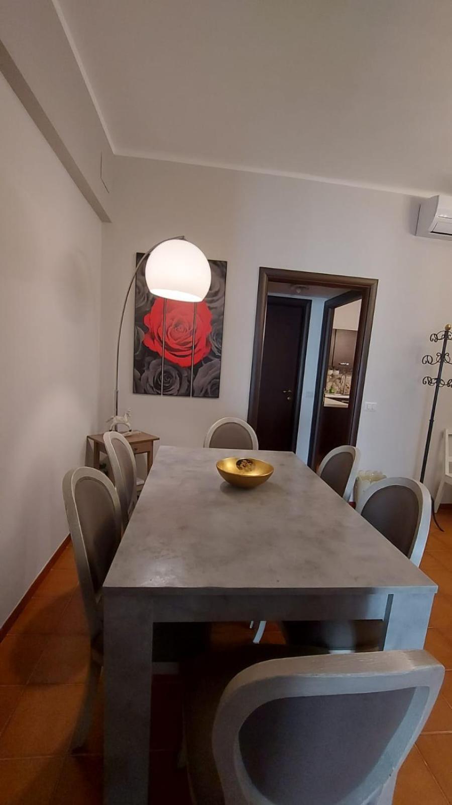 Family's Trastevere Apartment *
