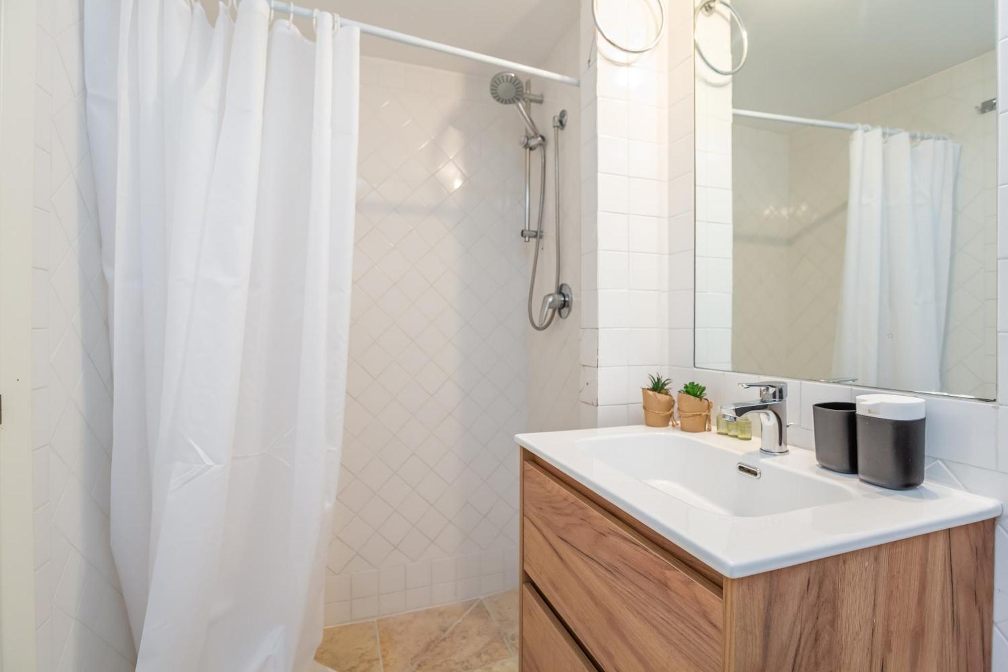 Apartment Daplace - Iris Rome