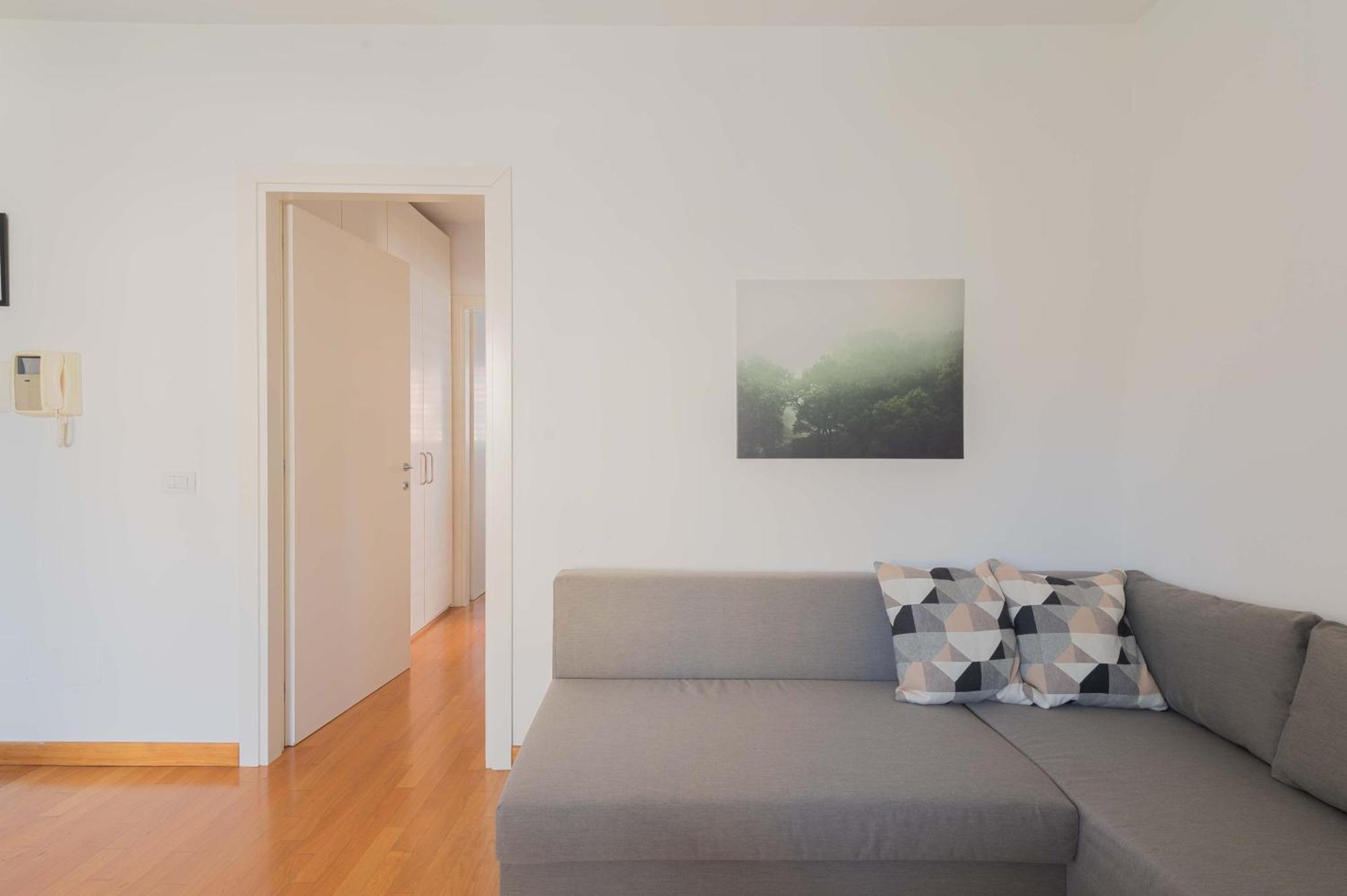 Loverhome 3 *
