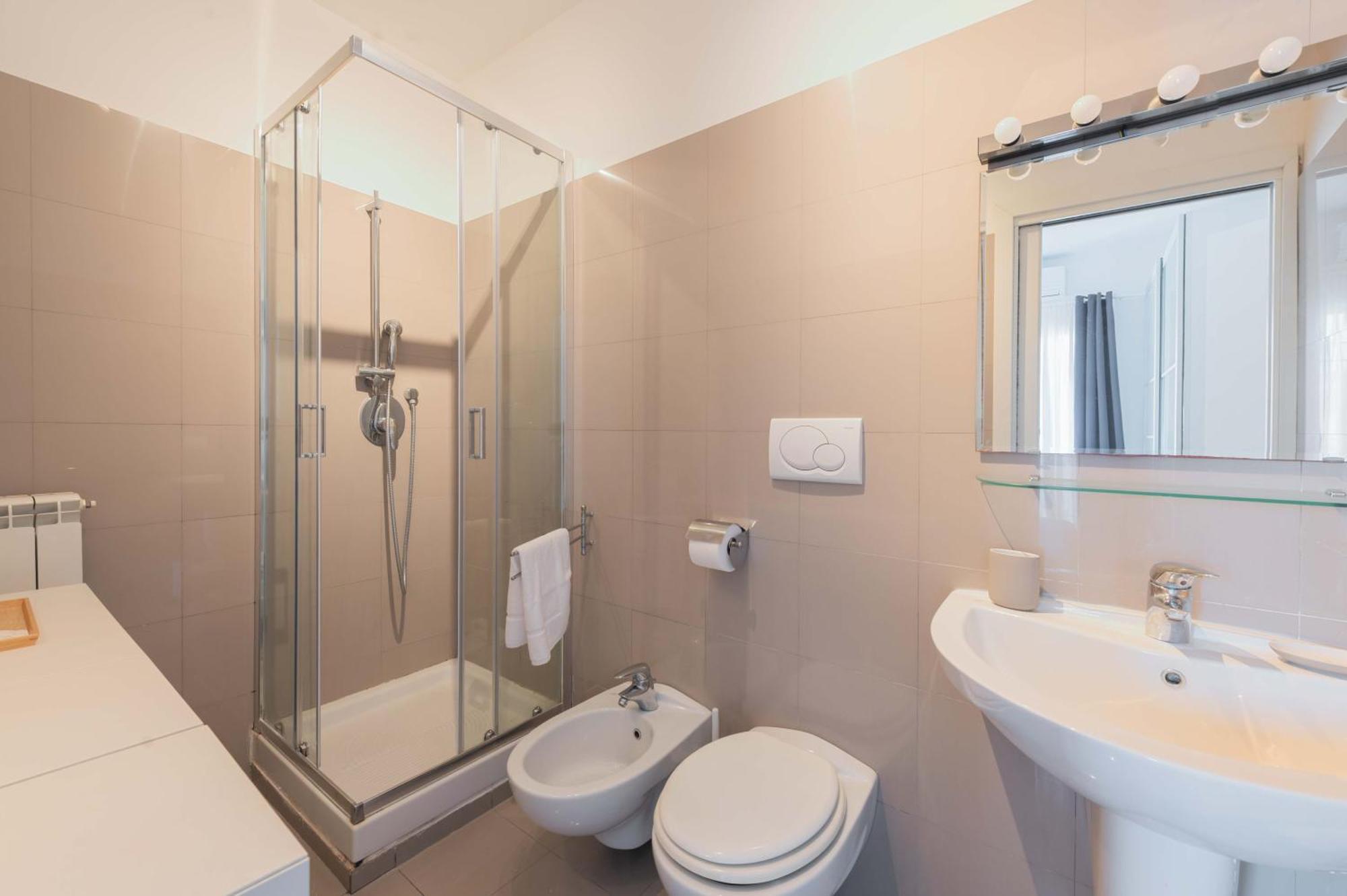 Loverhome 3 Roma