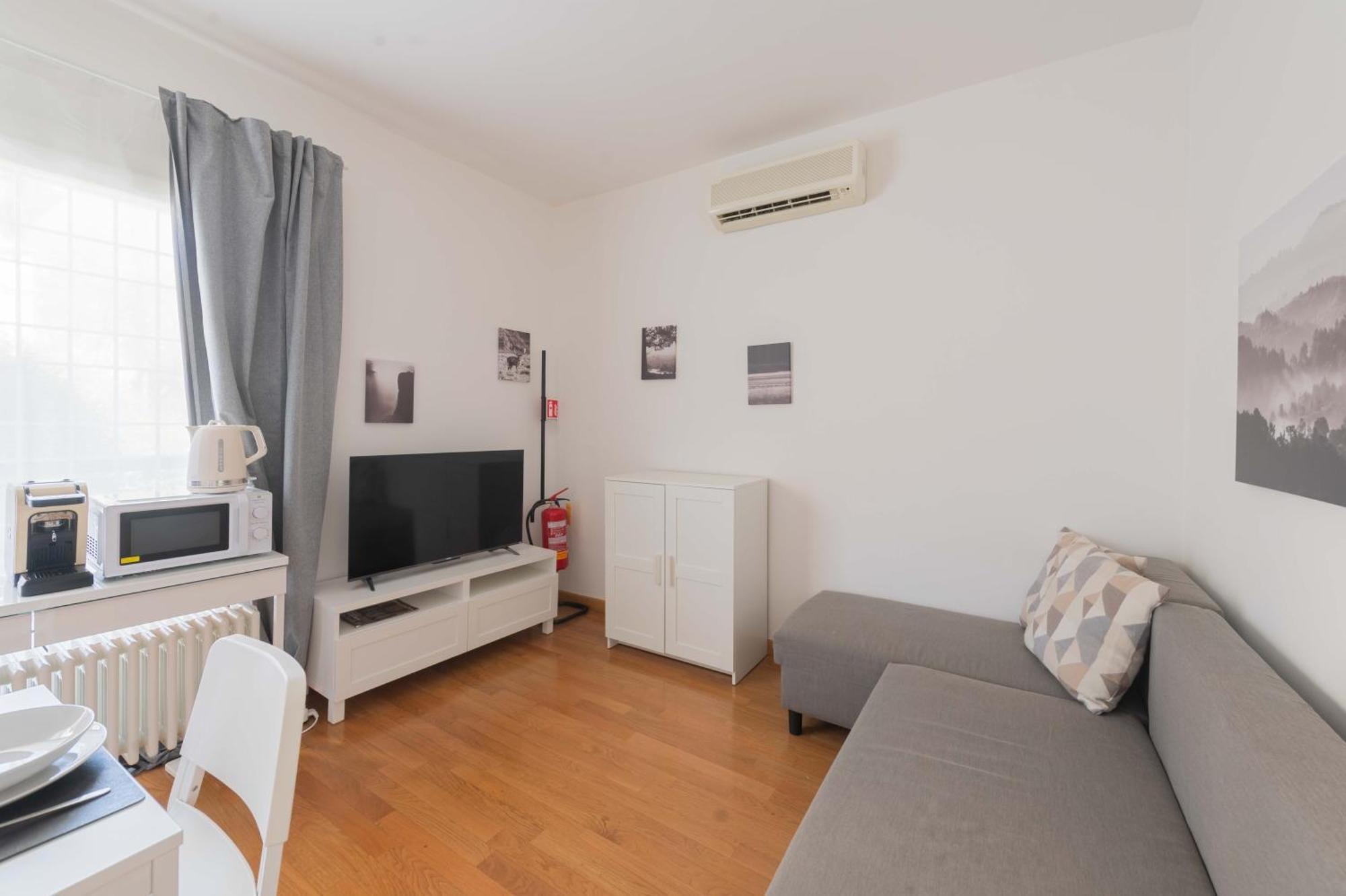 Loverhome 3 * Roma