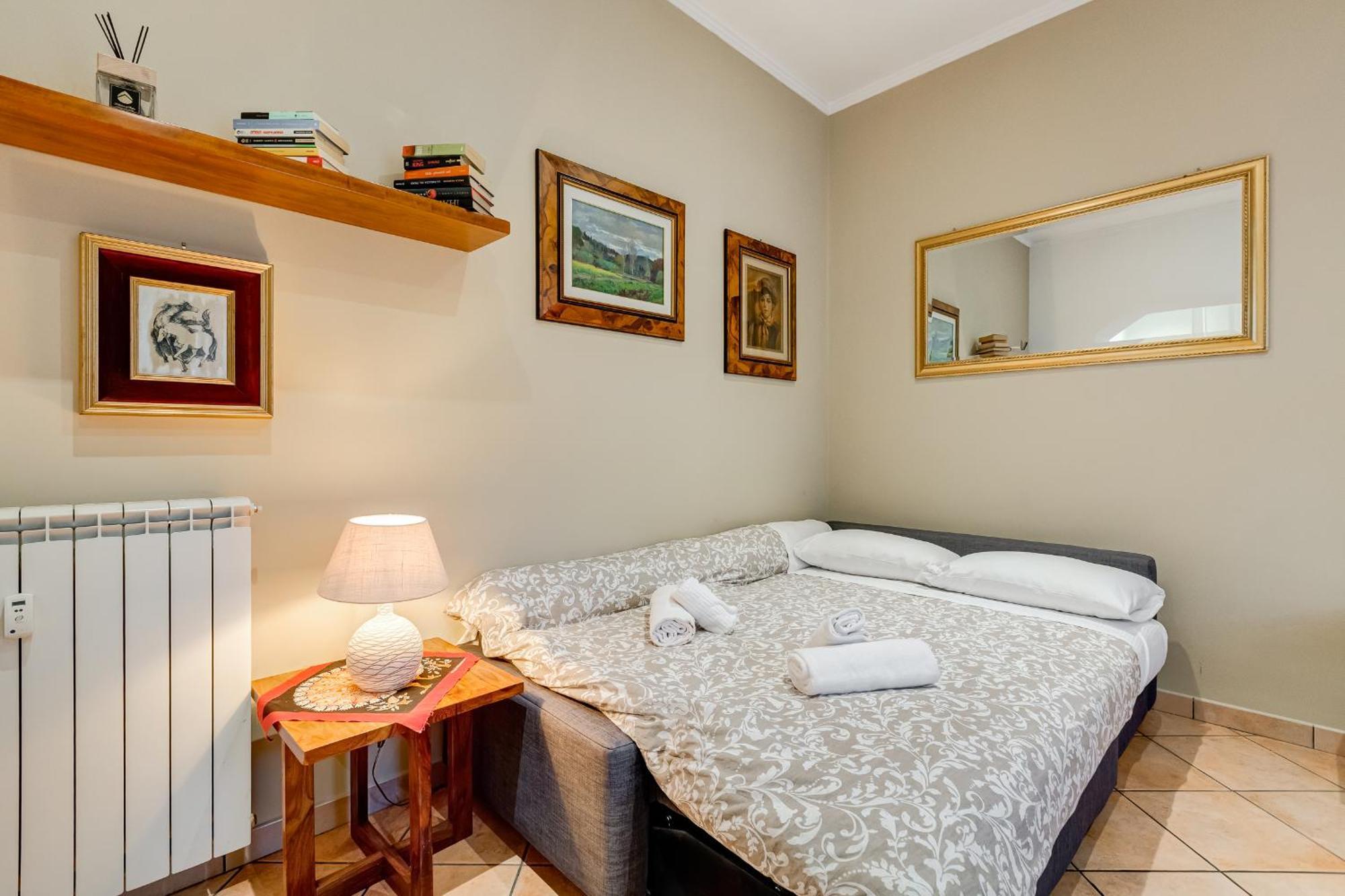 Riccio-flaminio House Rome