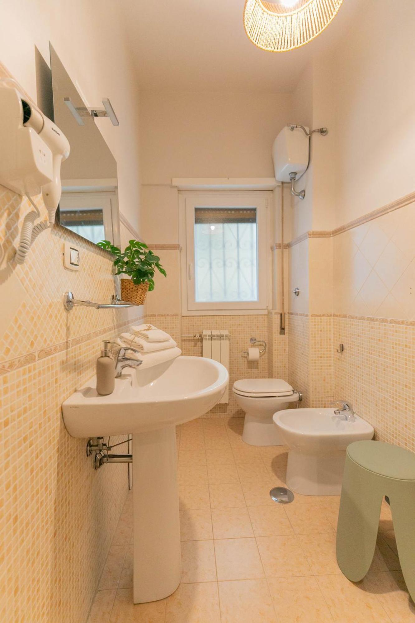 Dafne Con Terrazza Guest house Rome