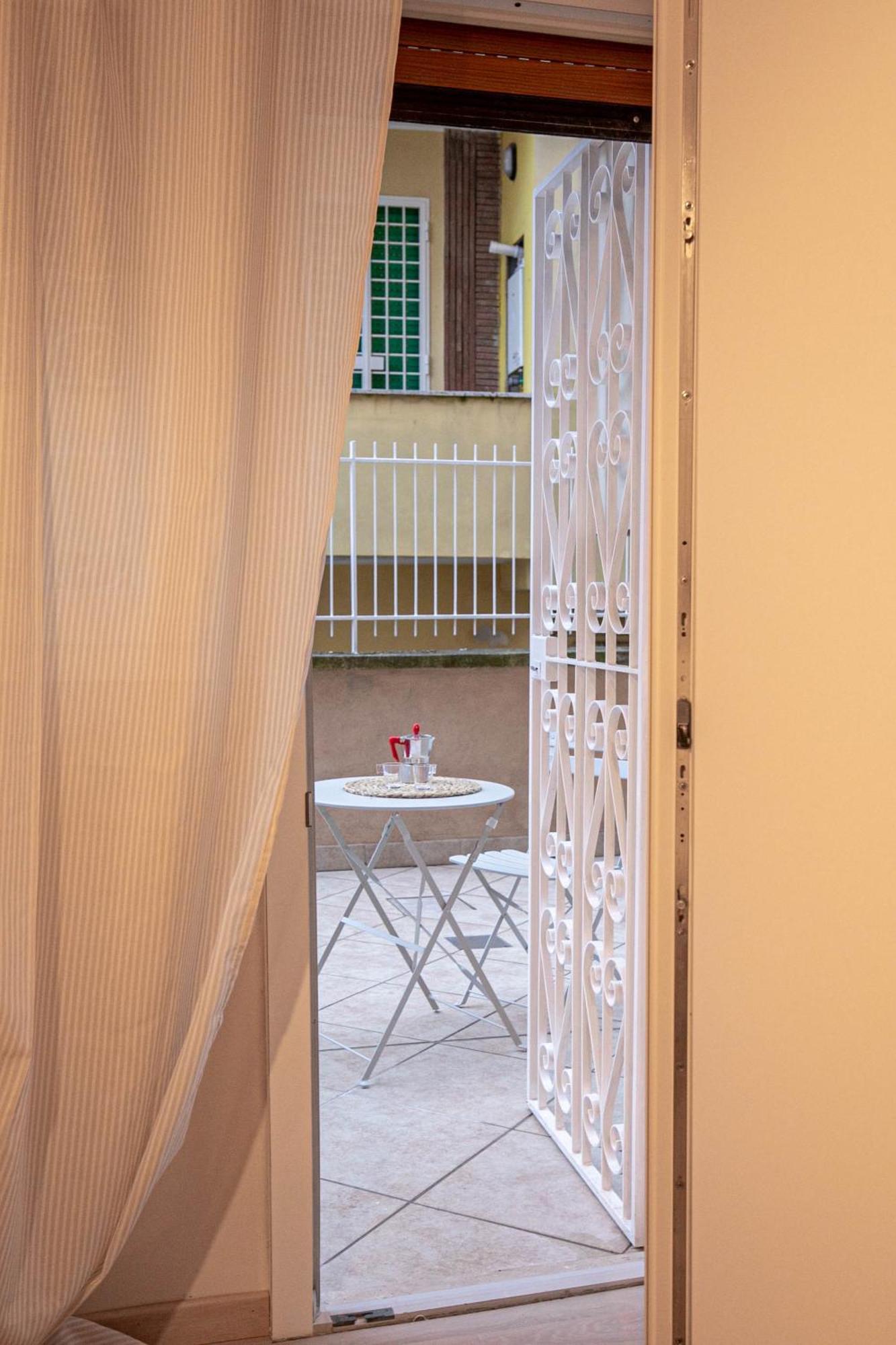 Dafne Con Terrazza Guest house *