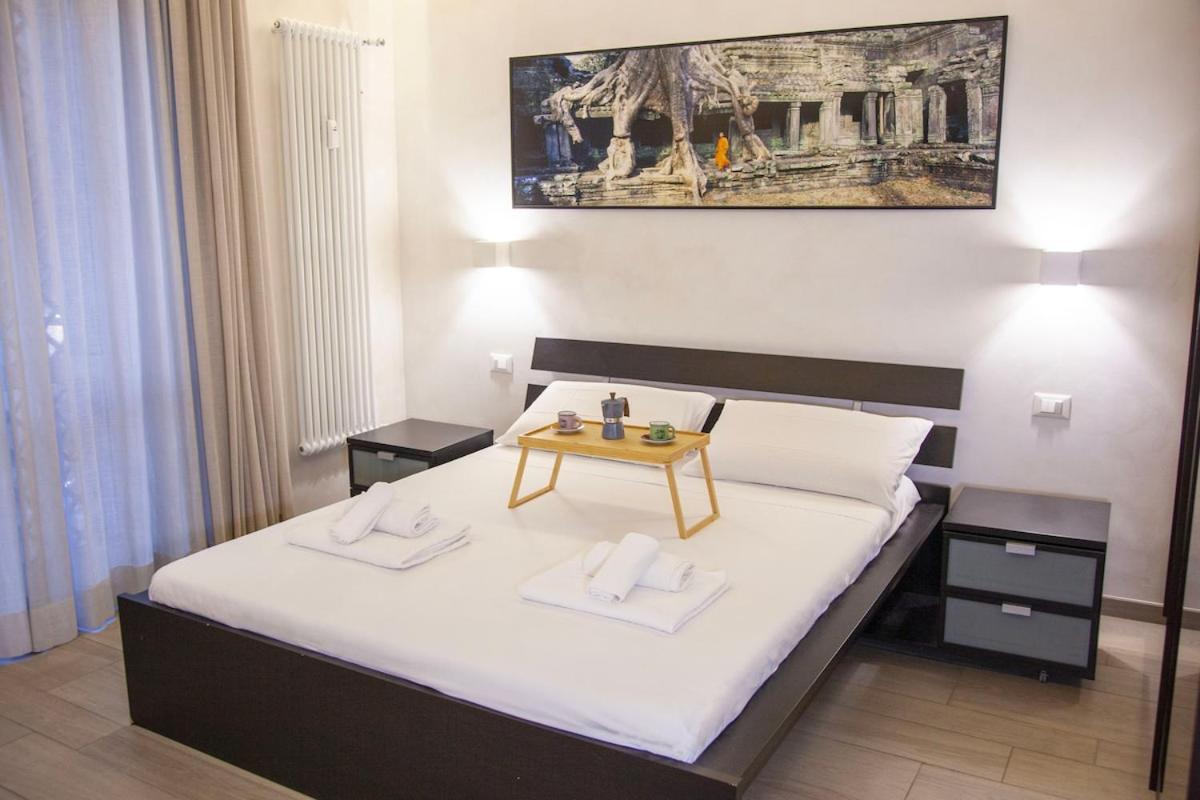 Luxury In Steps From Metro A Cornelia Apartment *
