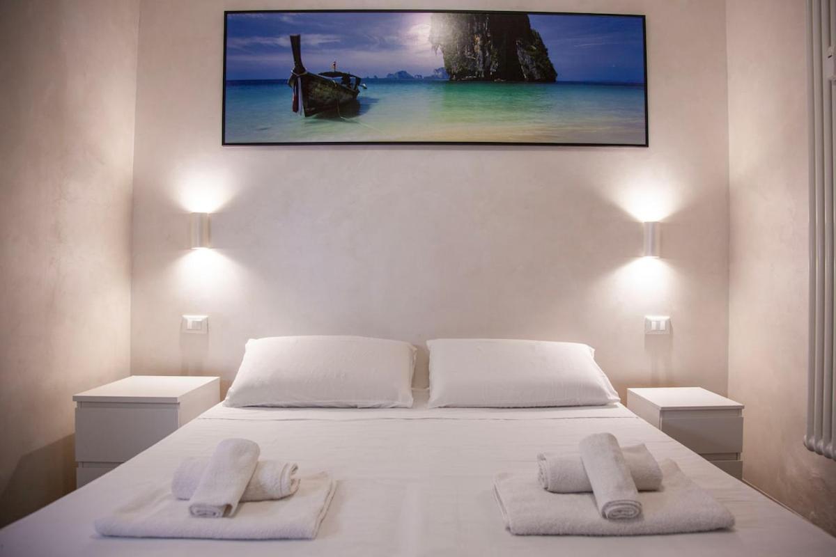 Luxury In Steps From Metro A Cornelia Apartment