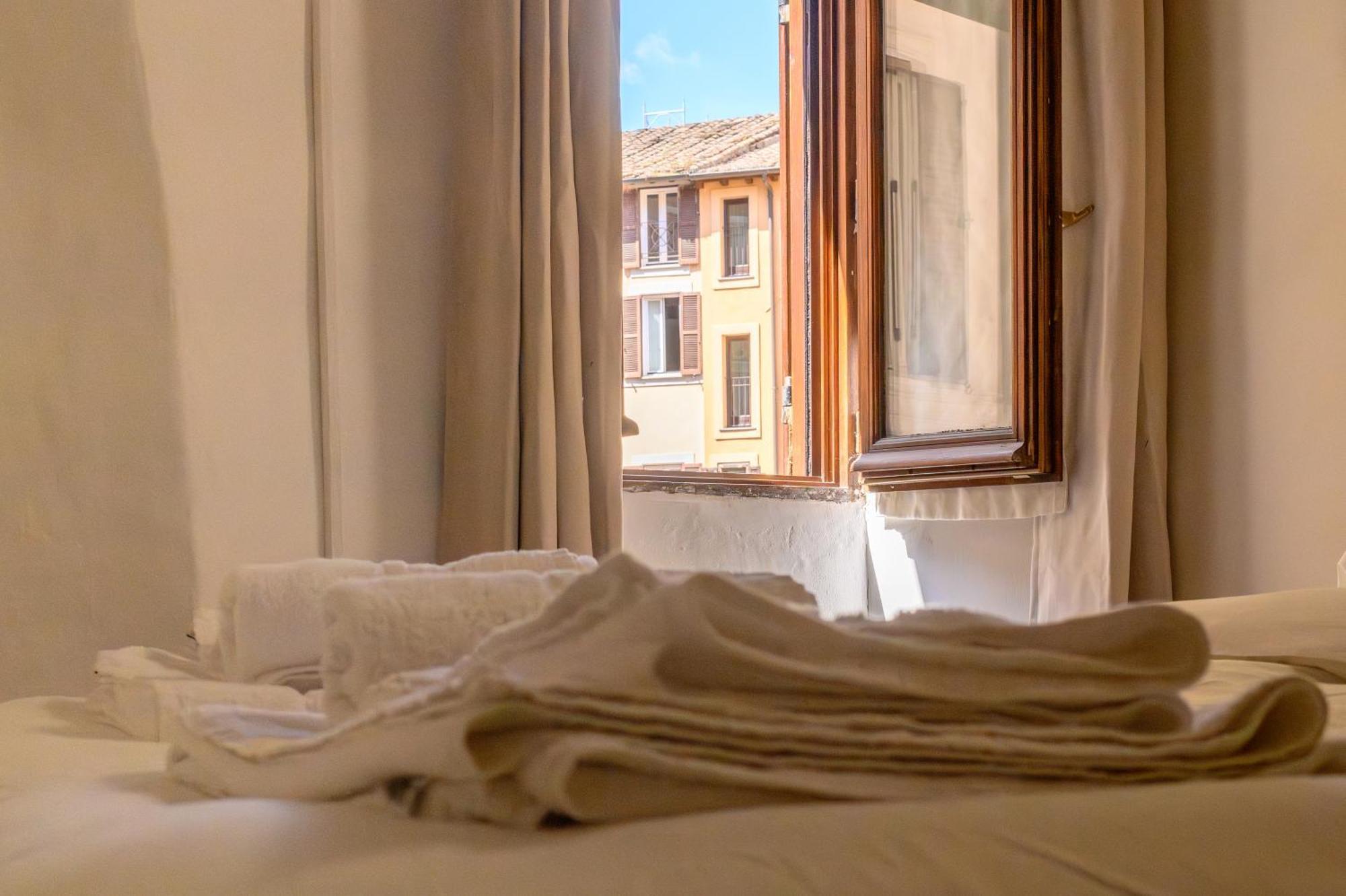 Puccini Flat * Rome
