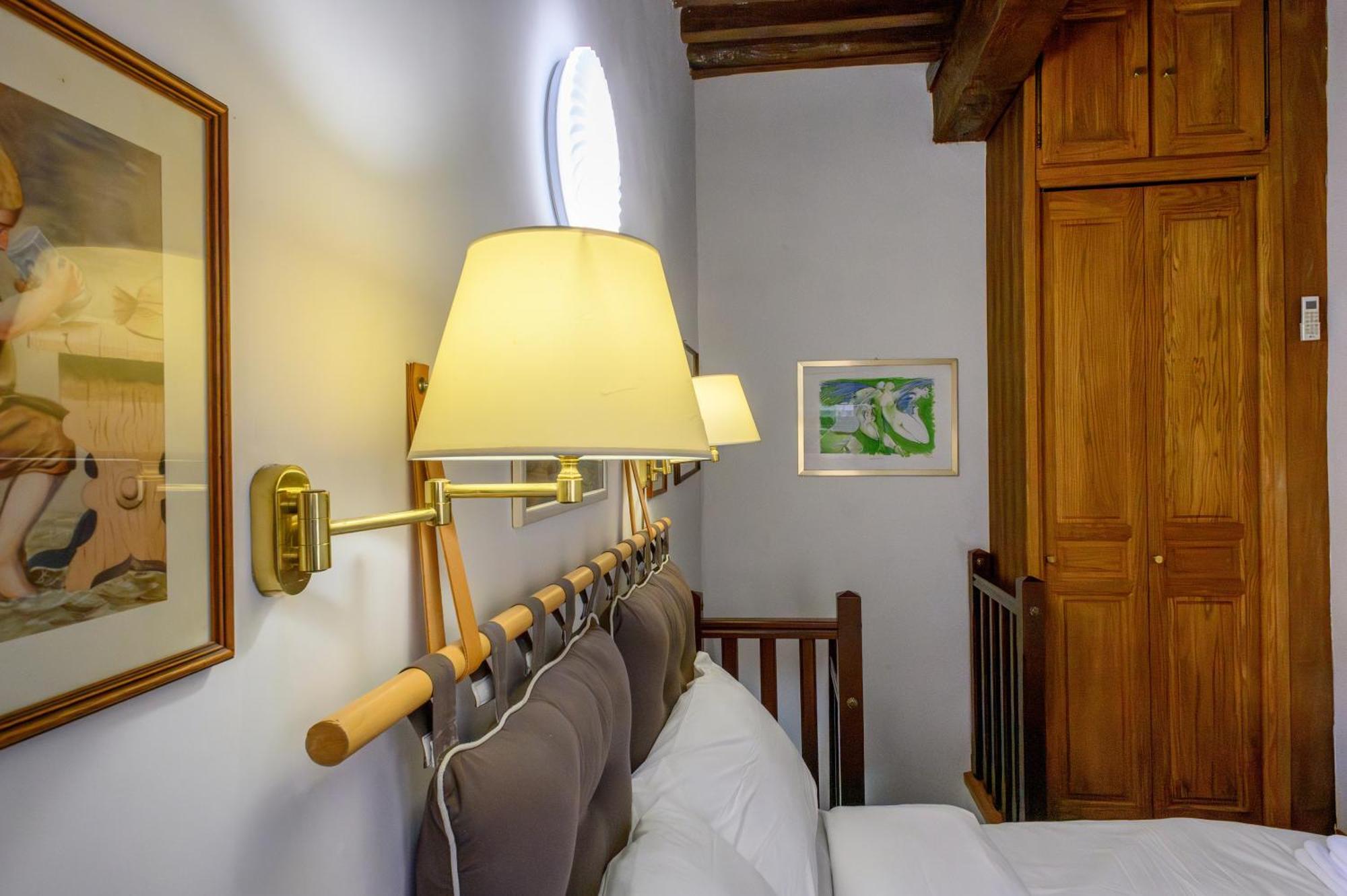 Puccini Flat Rome