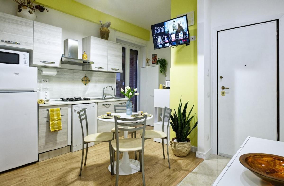 Apartment 3 Passi Da Metro Marconi *
