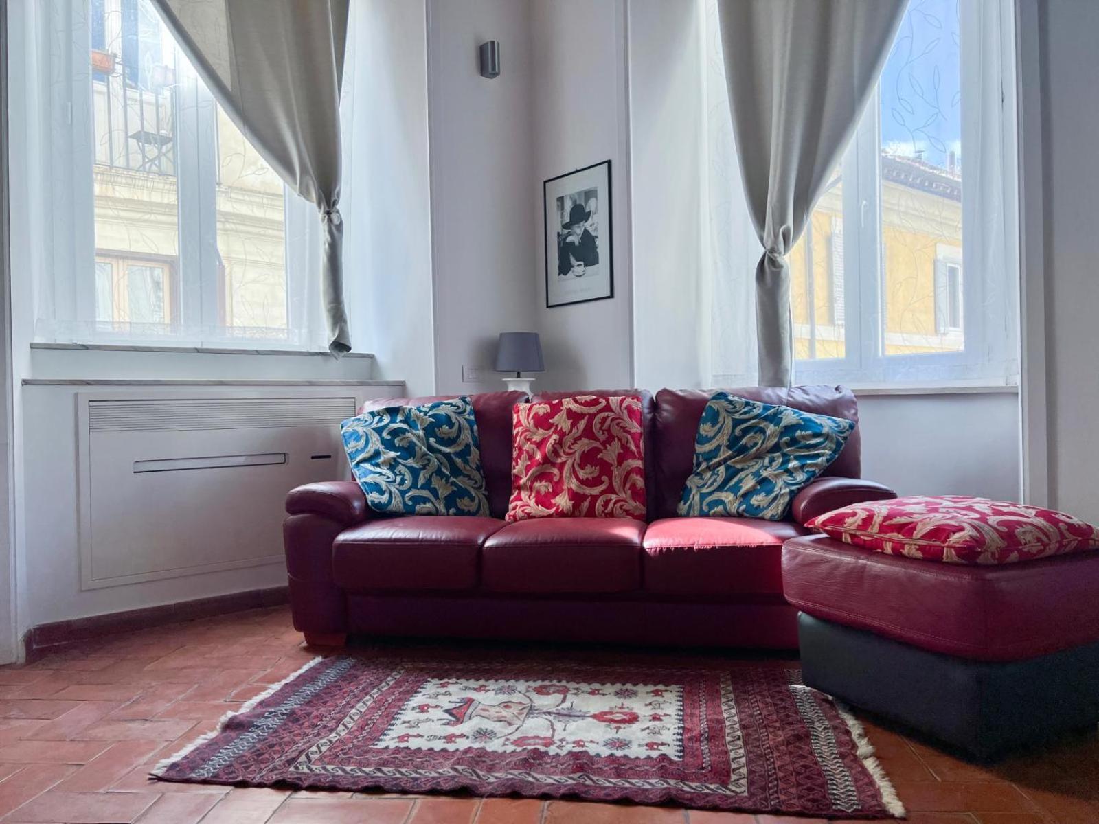 Apartment Pantheon *
