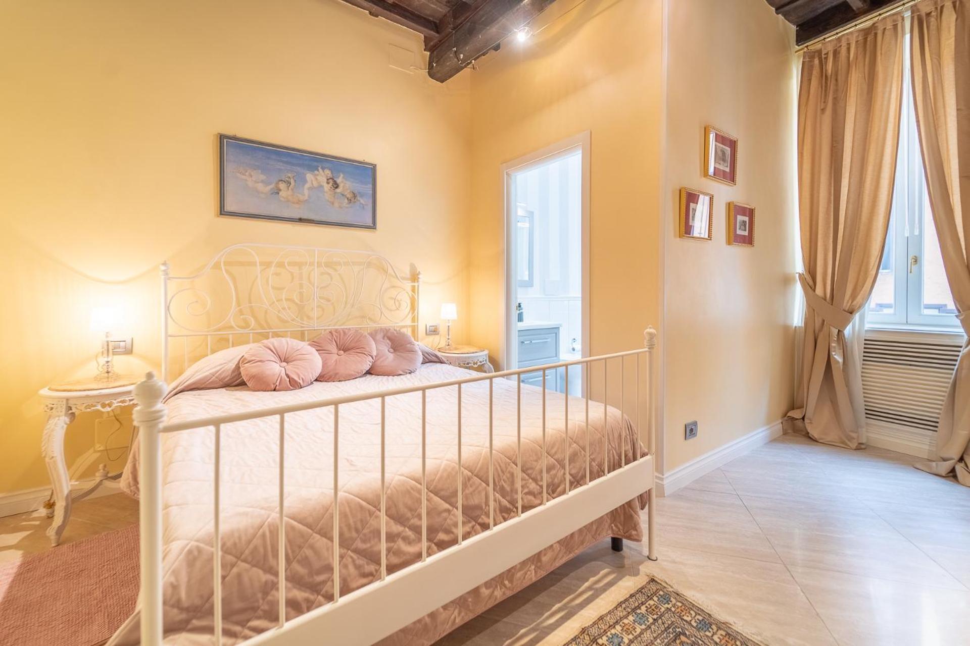 Secret Luxury Retreat In The Heart Of The Ghetto By Houseeds *