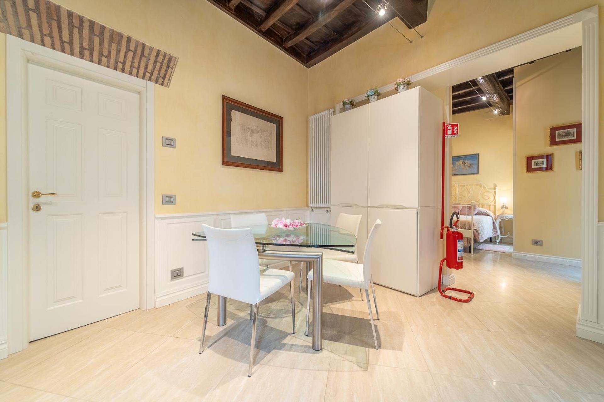 Apartment Secret Luxury Retreat In The Heart Of The Ghetto By Houseeds *