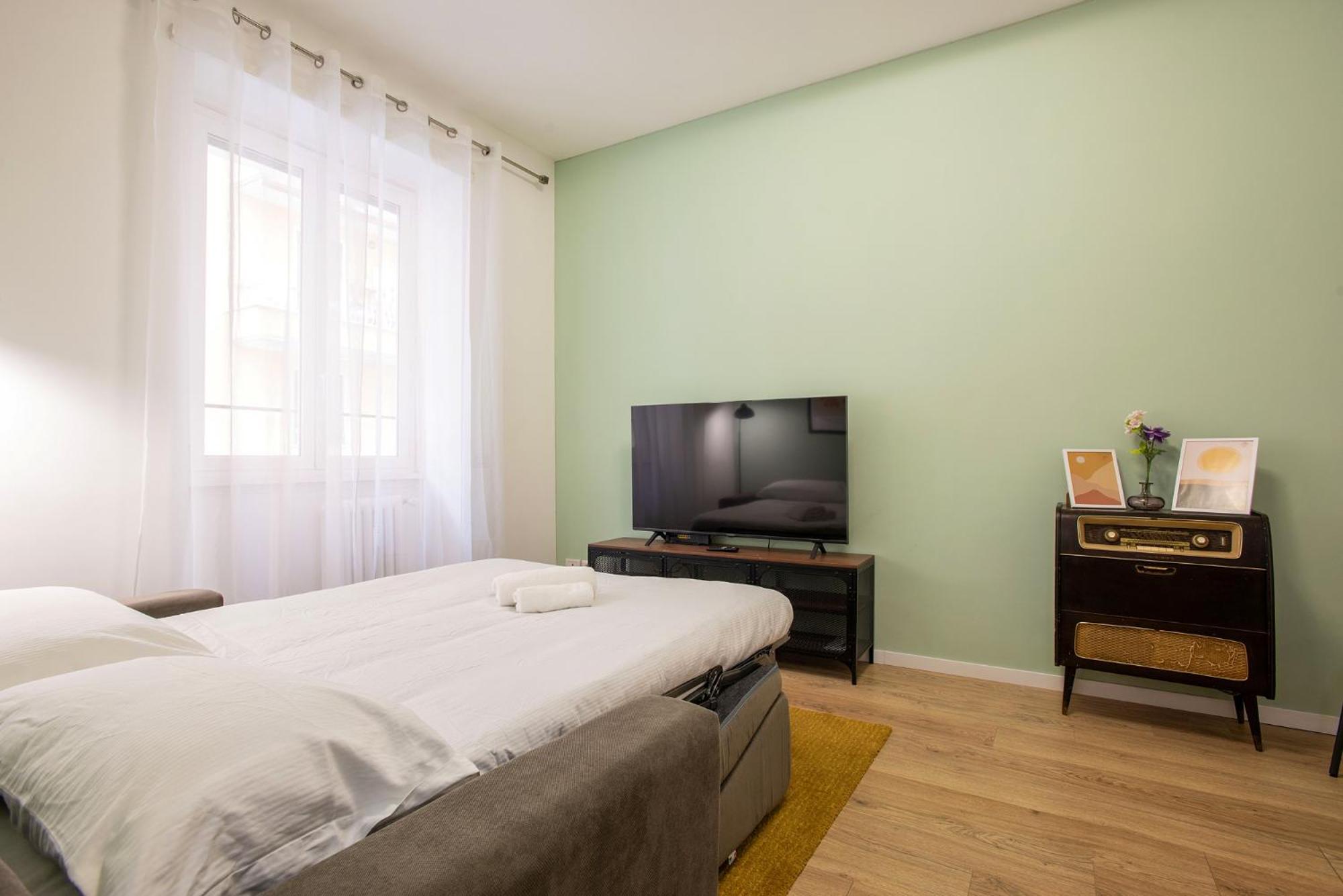 Monte Sacro For 6 Guests Metro B Apartment *