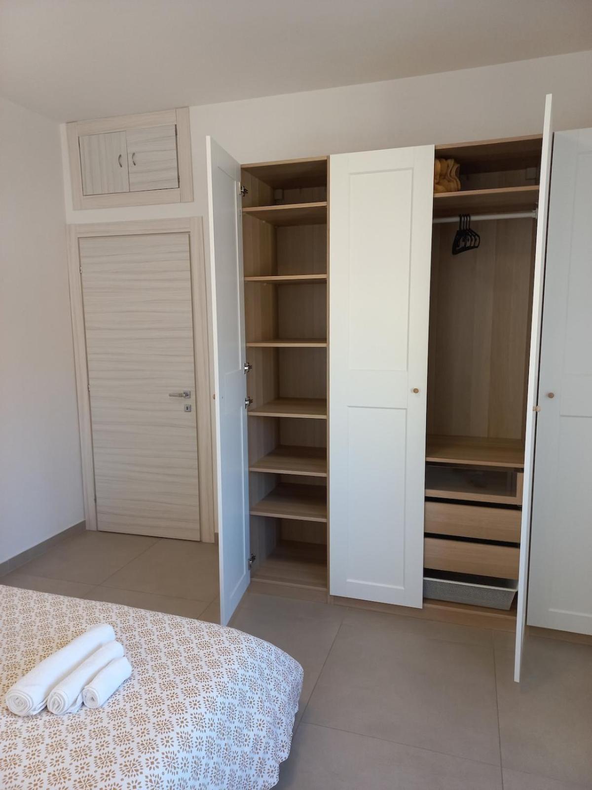 Locazione Turistica A Centocelle Apartment *
