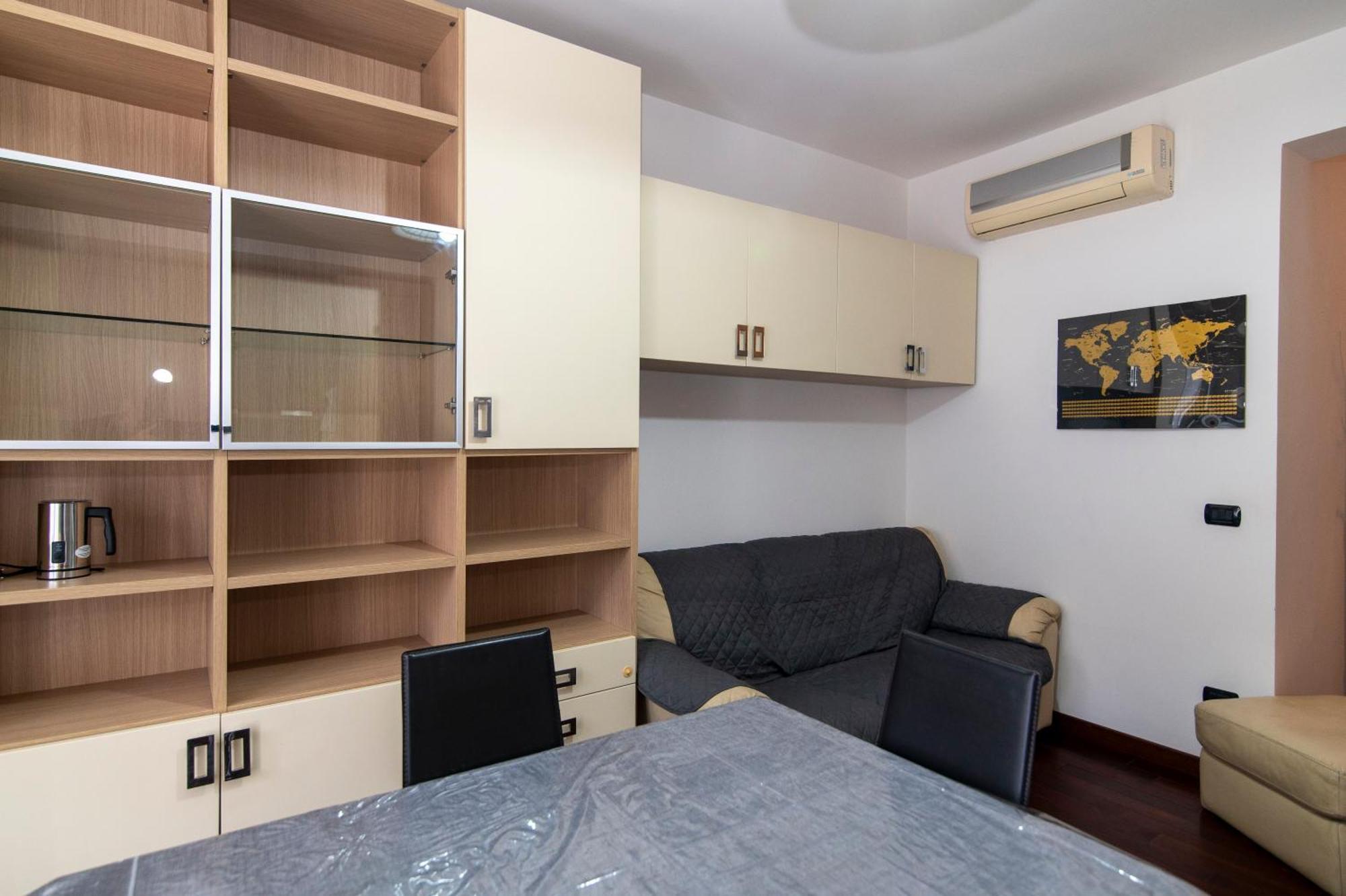 Marconi 2833 Holiday home Rome