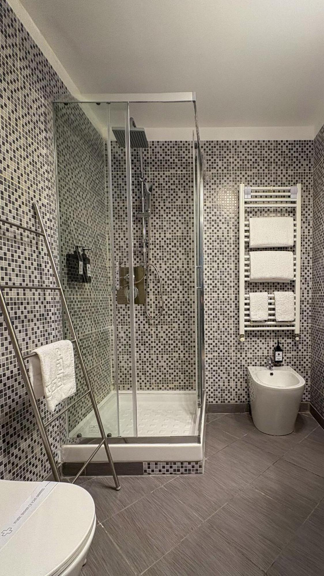 Domus Pietra In The Heart Of Apartment *