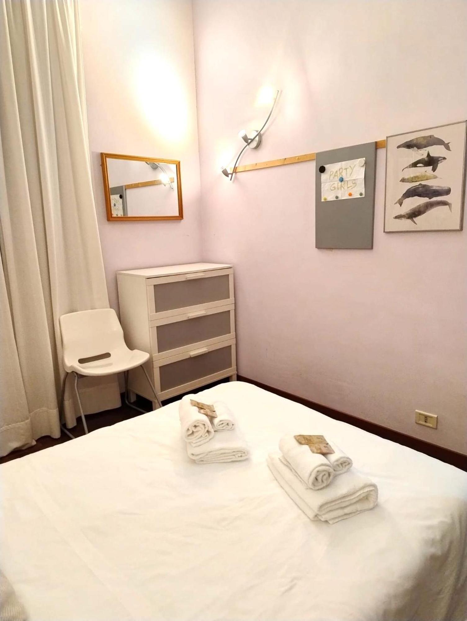 Apartment Design Close To Trastevere *