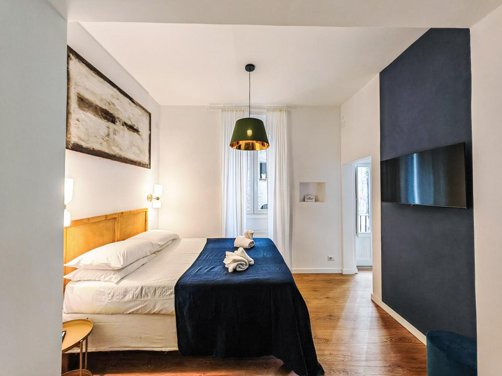 Guest house Forum