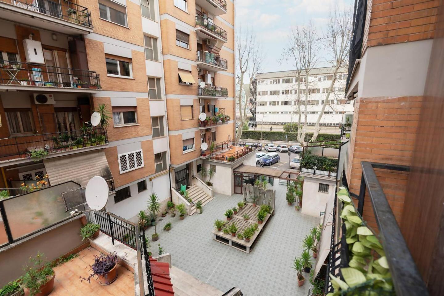 Garbatella Moderno Relax E Comfort Rome
