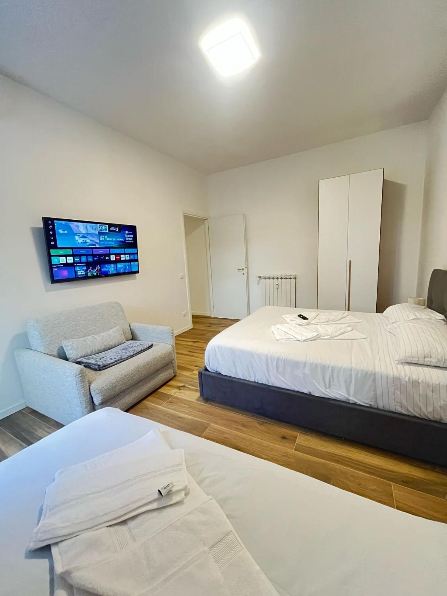 Casa Miseno, Independent Near Metro B Apartment Rome