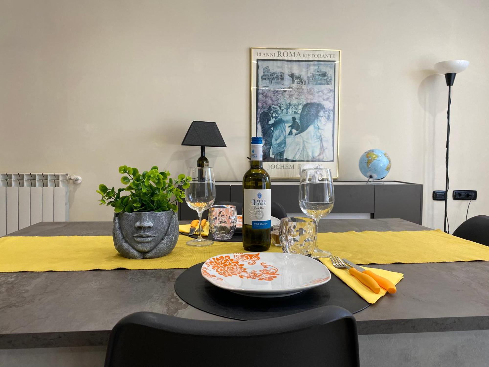 Piramide Romantic Apartment *