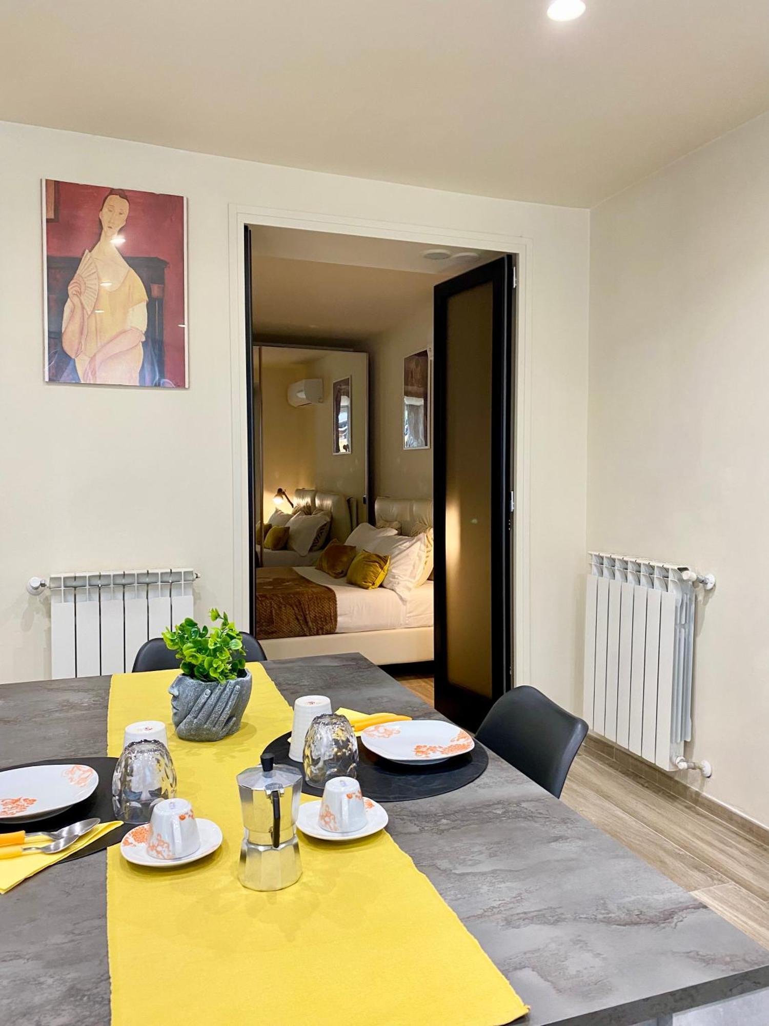 Piramide Romantic Apartment