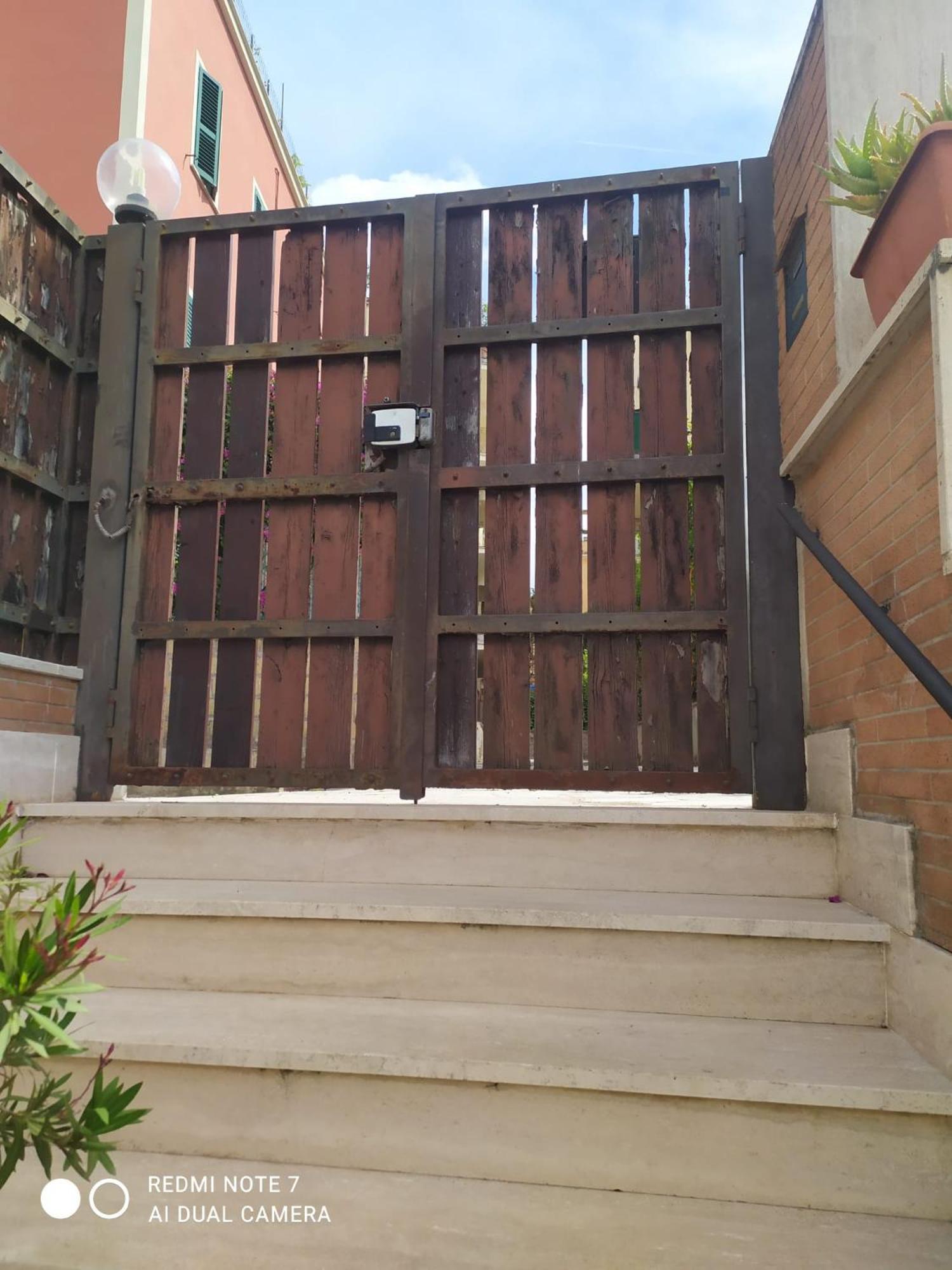 Apartment Gemelli San Pietro Colosseum Rome