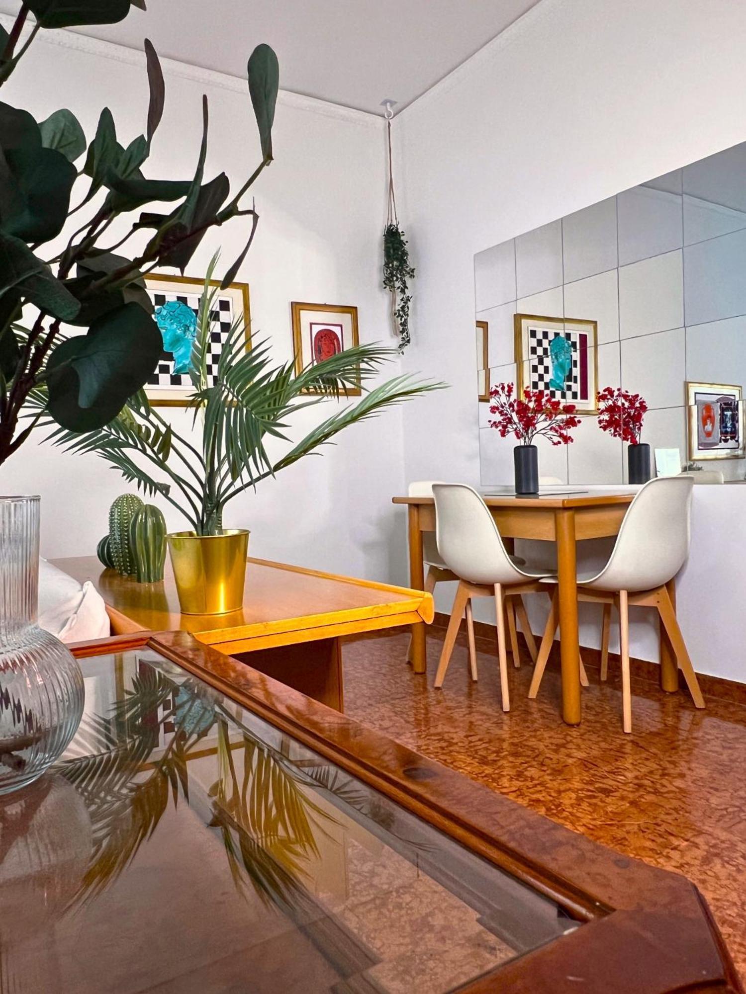 Appia Antica Apartment, Subway, Near Colosseum, Design & Comfort, Balcony