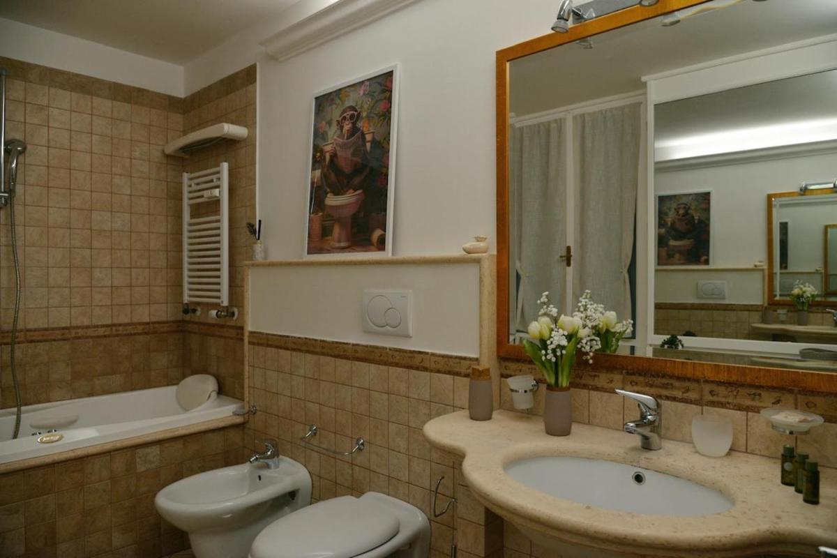 Apartment Casa Iulia - Raffinata Dimora Nel Cuore Di Rome