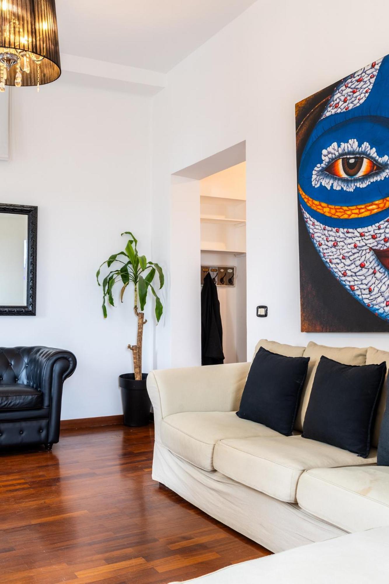 Iflat Spanish Steps Elegant & Spacious Apartment *