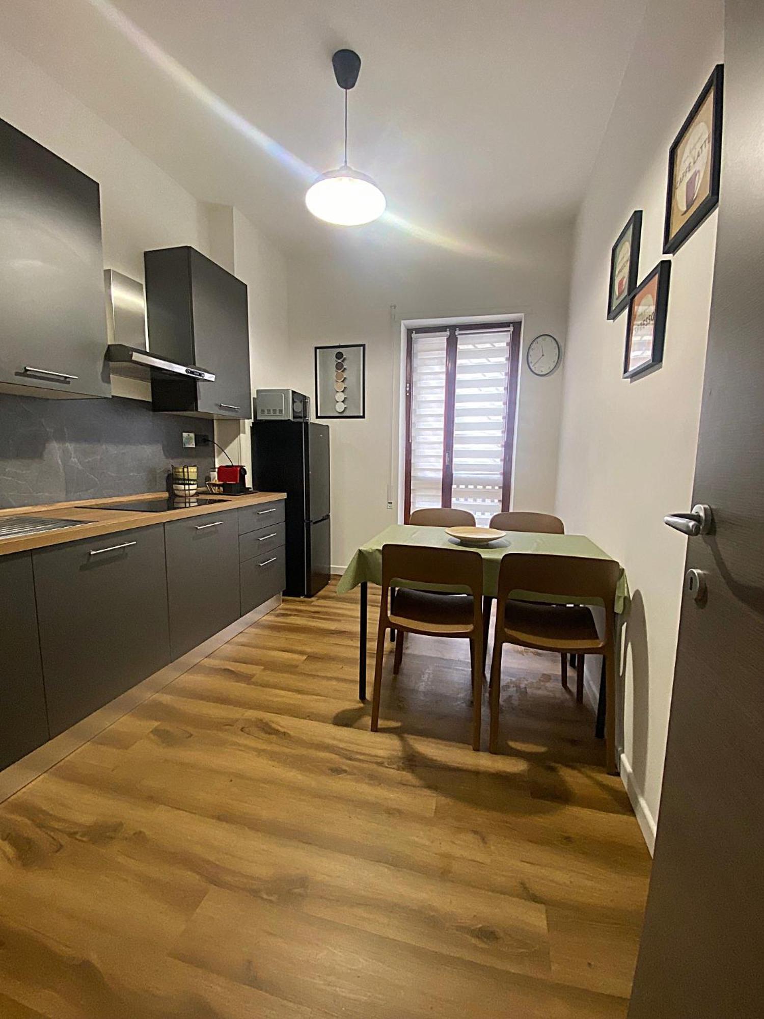 Apartment Maison Adelaide *